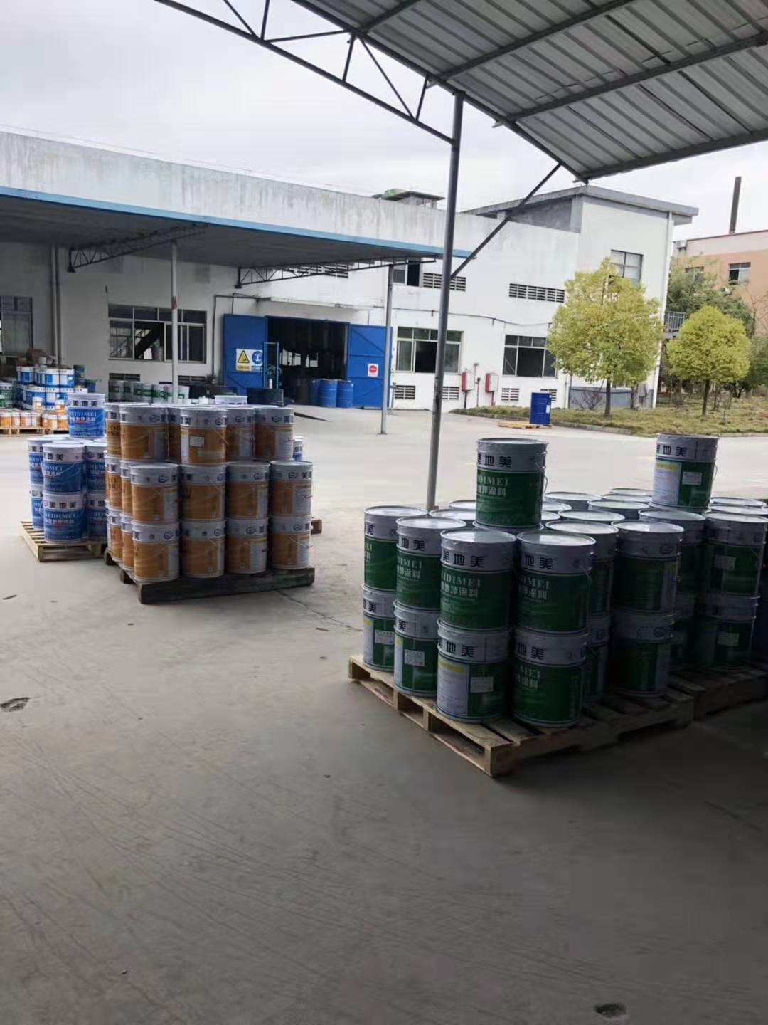 水性环氧地坪漆施工后表面出现失光原因